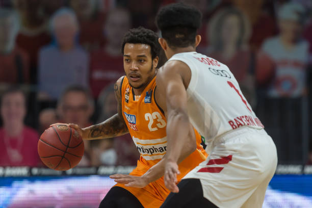 球队保持冷 球队保持冷