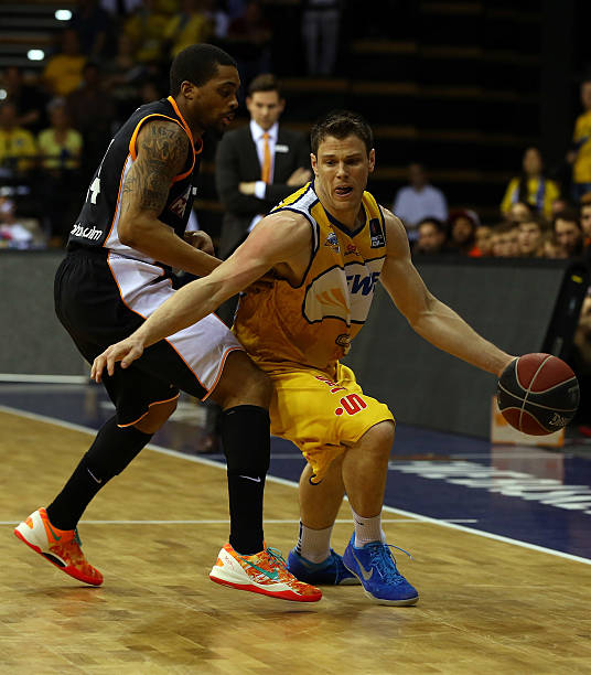 特别是二 特别是二